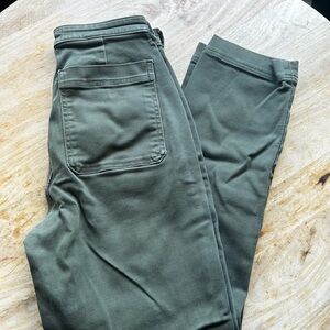 Everlane Pants in Olive Green